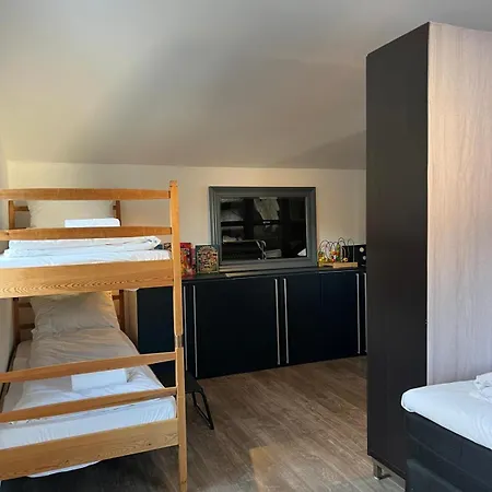 Spacious Private House - Big Garden & Free Parking Casa vacanze