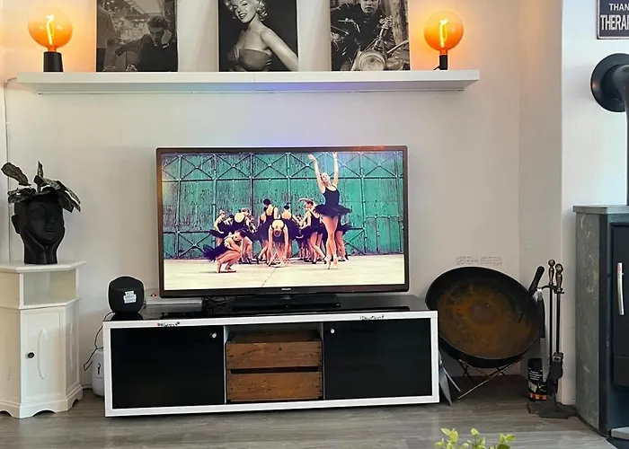 Luxury & Cozy - Prime Spot For Groups *